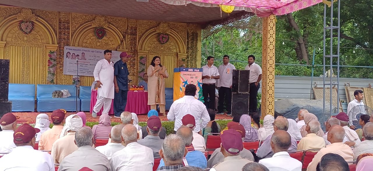 Dr. Sukriti Bhalla with patients